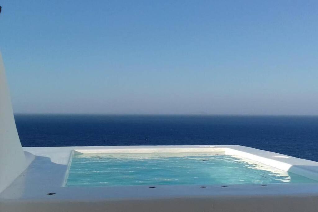 Santorini Sea View Apartments Vourvoúlos エクステリア 写真