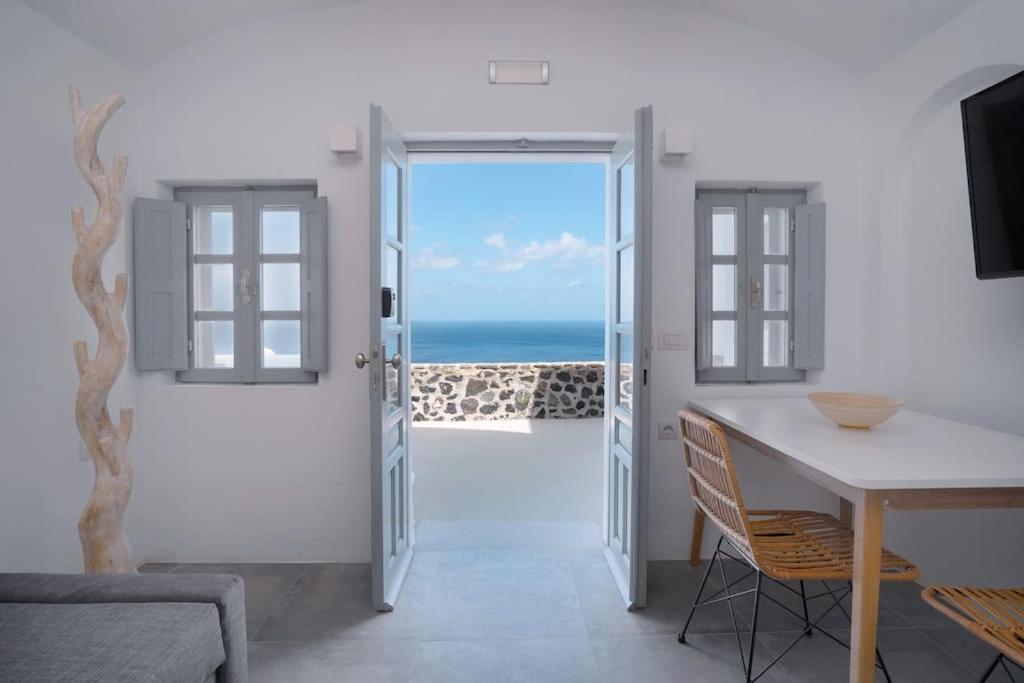 Santorini Sea View Apartments Vourvoúlos エクステリア 写真