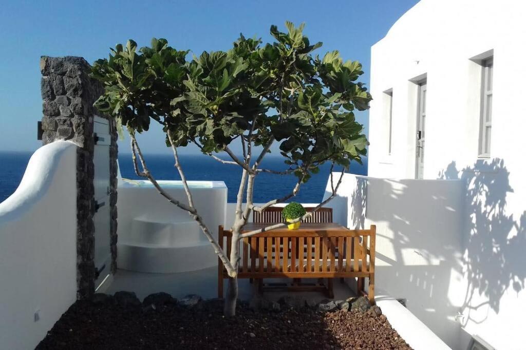 Santorini Sea View Apartments Vourvoúlos エクステリア 写真